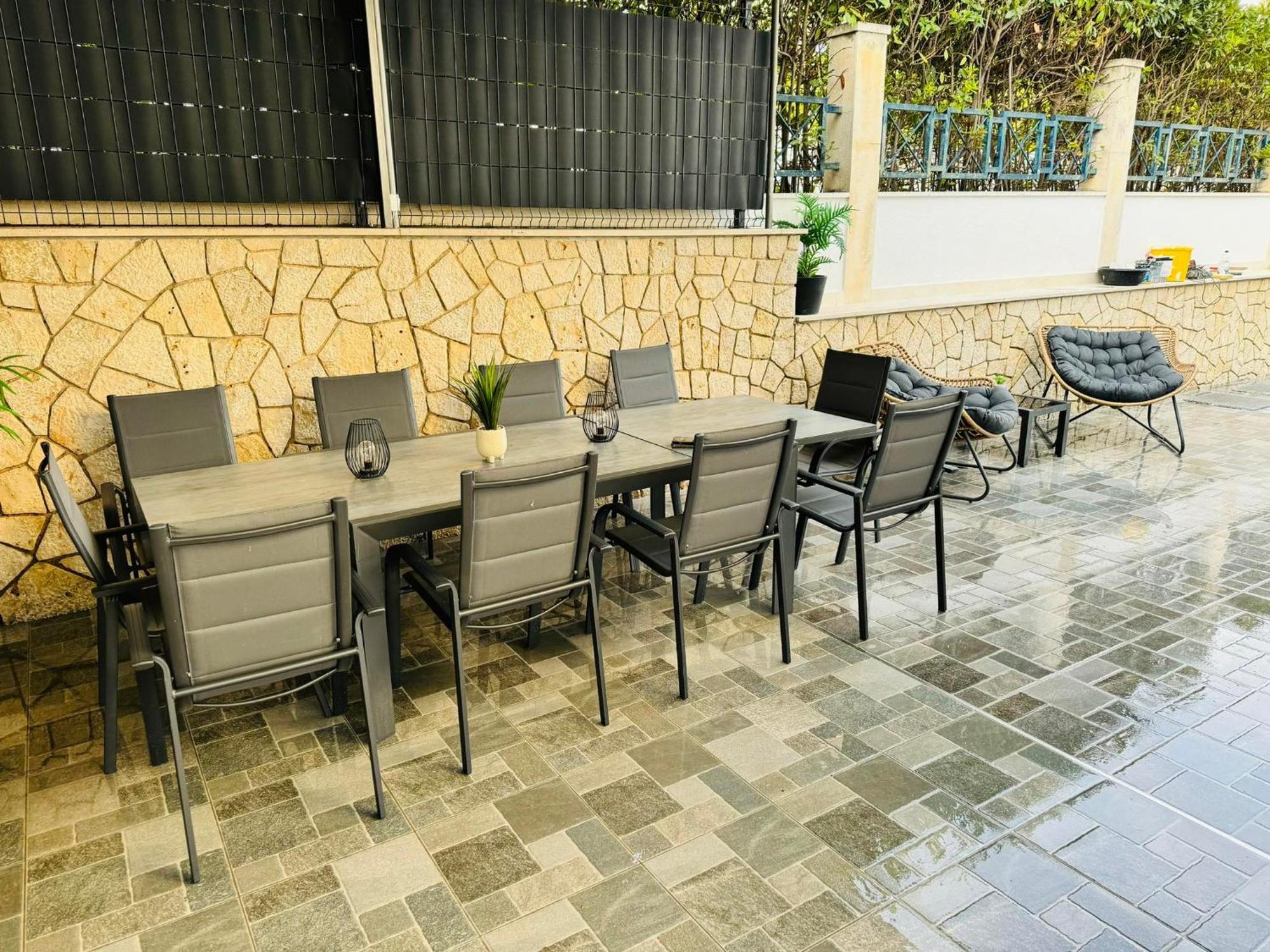 Villa Sirenis تروغير المظهر الخارجي الصورة