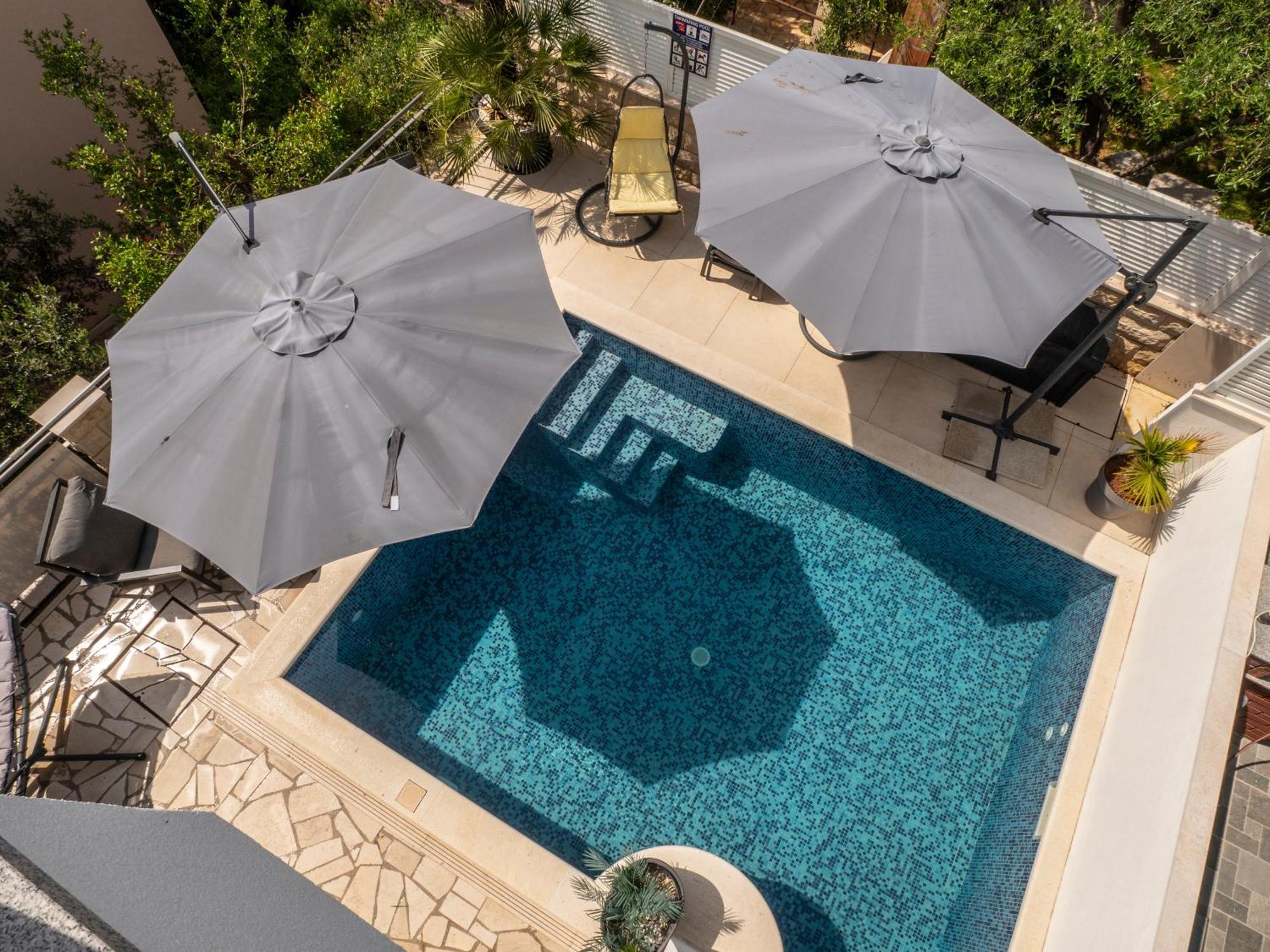 Villa Sirenis تروغير المظهر الخارجي الصورة